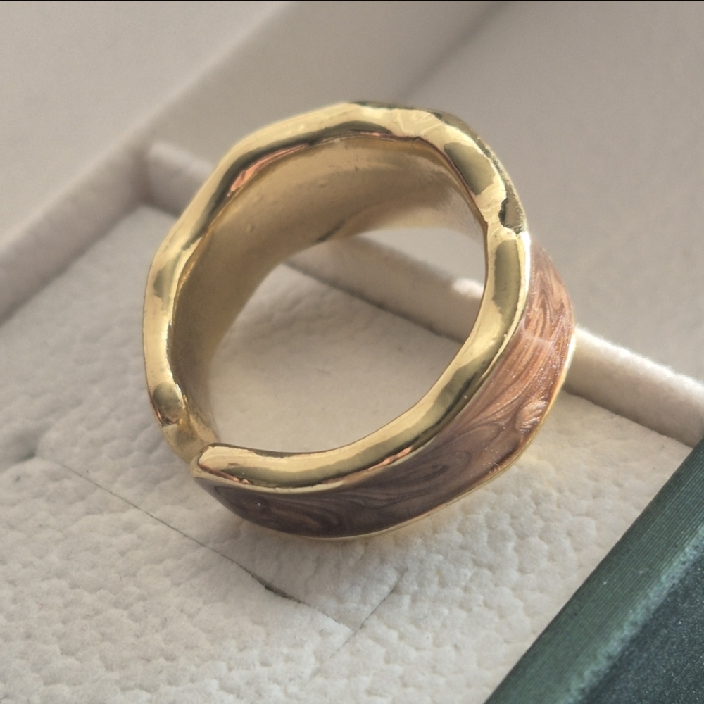 Chocolate Brown Enamel Gold Ring - Picture 5 of 5